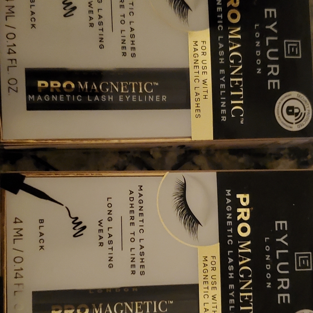 EYLURE PROMAGNETIC MAGNETIC EYELASHES - Picture 2 of 3